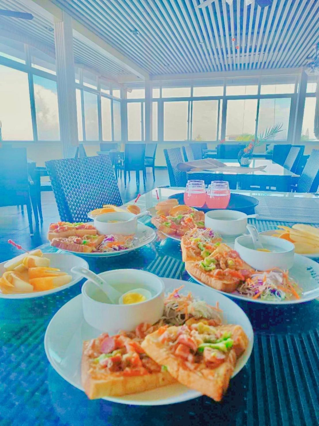오션 스타 호텔 코로르 외부 사진